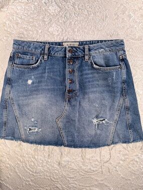 FREE PEOPLE We The Free   Distressed Button-Front Denim Mini Skirt - Blue